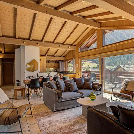 Apartment Soleil, Alpes Agency, Argentiere, Sleeps 9 Apartman Chamonix