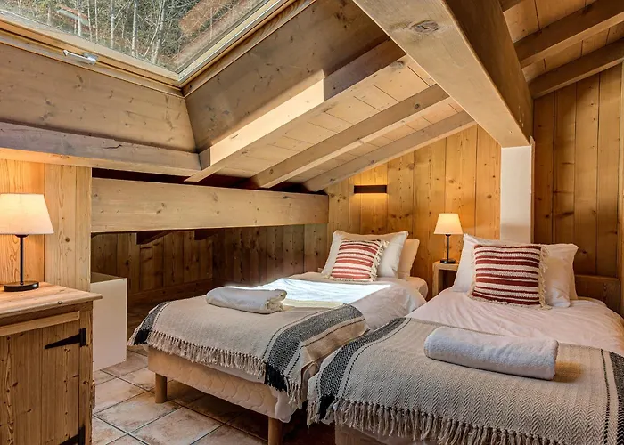 Apartment Soleil, Alpes Agency, Argentiere, Sleeps 9 霞慕尼