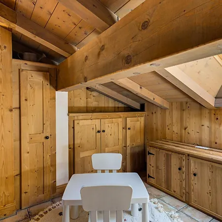 Apartment Soleil, Alpes Travel, Argentiere, Sleeps 9 *