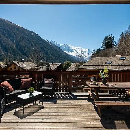 Soleil, Alpes Travel, Argentiere, Sleeps 9 * Chamonix