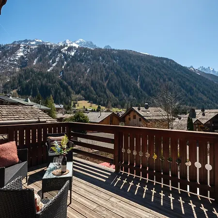 Soleil, Alpes Travel, Argentiere, Sleeps 9 *