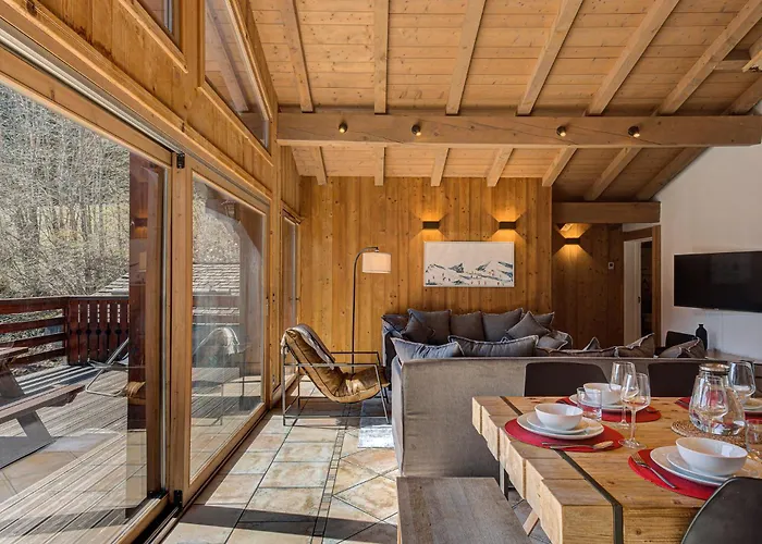 Soleil, Alpes Travel, Argentiere, Sleeps 9 * シャモニー