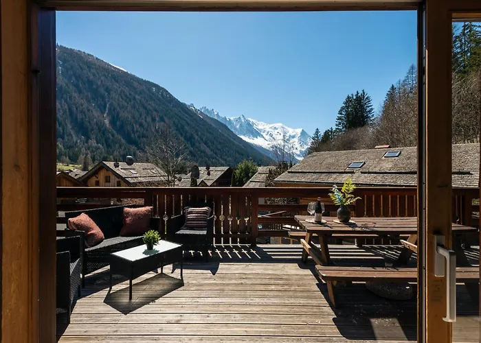 Soleil, Alpes Travel, Argentiere, Sleeps 9 * Chamonix