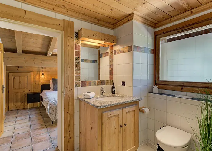 Apartment Soleil, Alpes Agency, Argentiere, Sleeps 9 Apartamento Chamonix